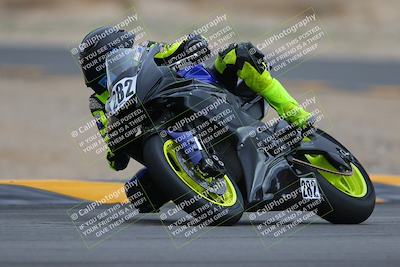 media/Jan-14-2023-SoCal Trackdays (Sat) [[497694156f]]/Turn 16 (210pm)/